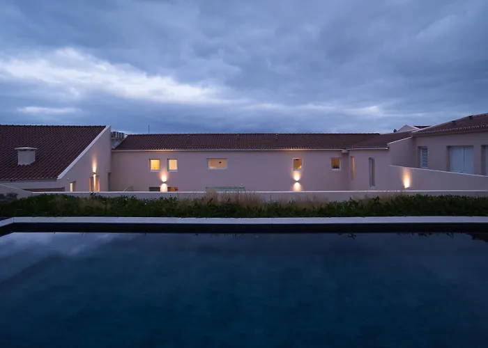 Marta - Toutinegra Vila Franca do Campo